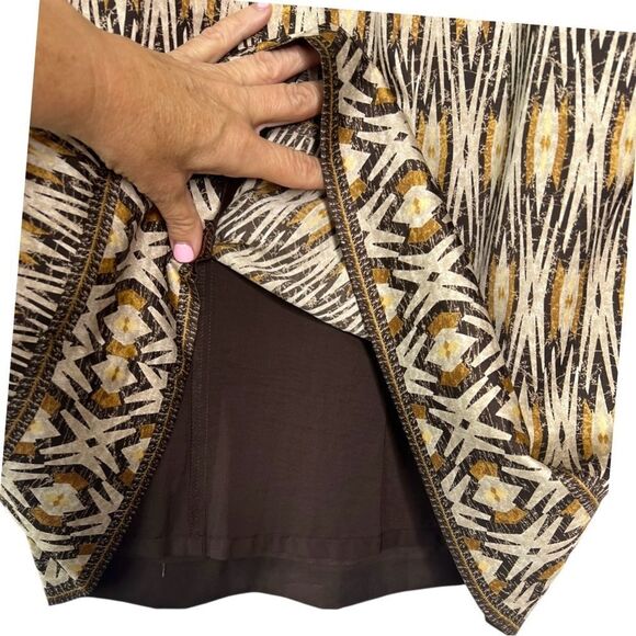 Chicos Women’s L Rockledge Brown Diamond Ikat Pull On Skirt - Picture 5 of 6